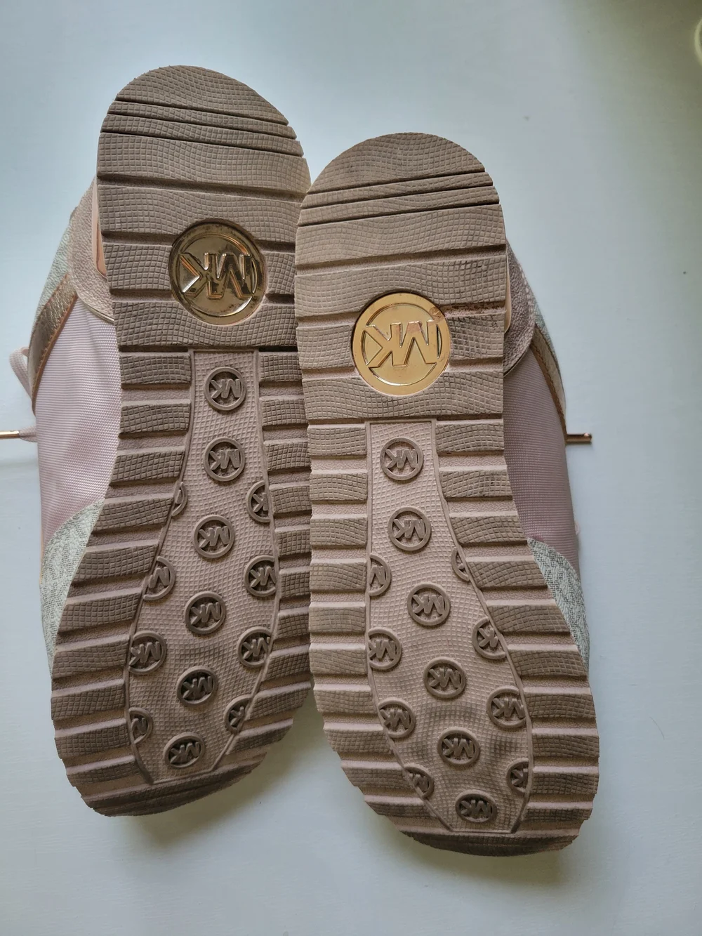 Women's Michael Kors Pink Metallic Accent Fashion Sneakers
